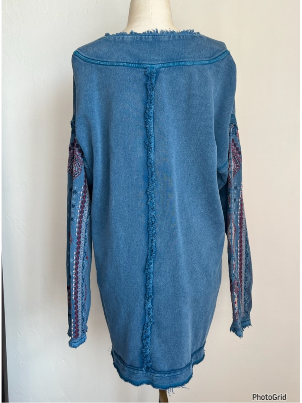 Sundance Blue Lace Up Embroidered Sleeve Tunic Sweater Small boho - Picture 2 of 4